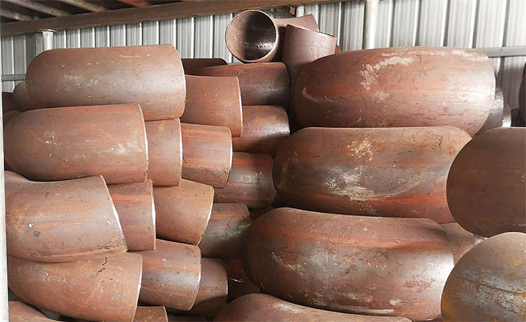 埋地螺旋焊管廠家，角鋼批發(fā)，1200鋼立柱，1920-12mm螺旋鋼管