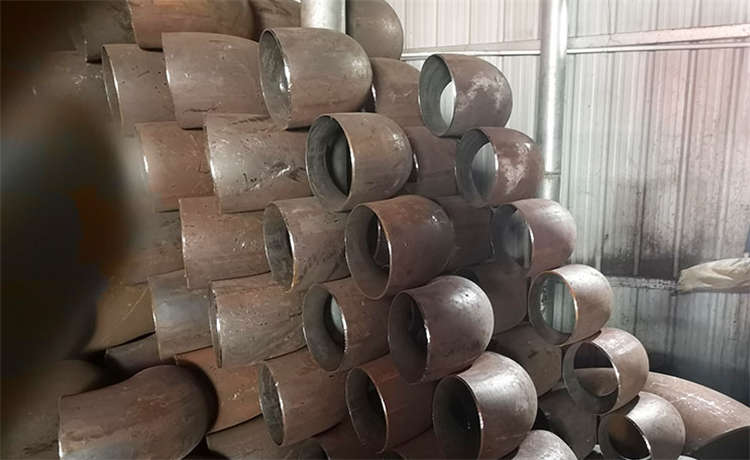 輸水防腐螺旋管廠家，鋼材場走水螺旋管，1620mm螺旋管，800-1000-1200mm鋼立柱