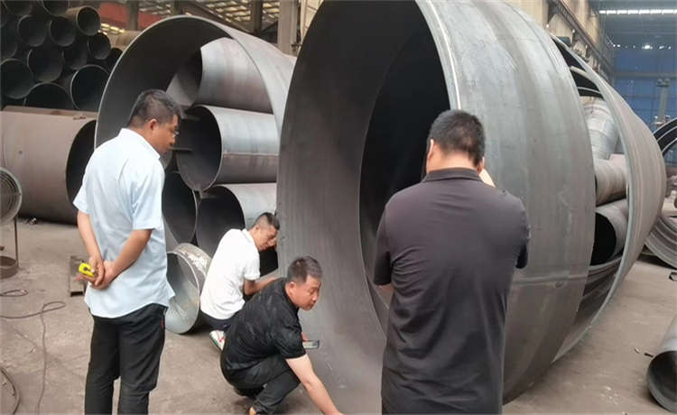 820-12mm螺旋焊管，610鋼立柱，火電廠循環(huán)水鋼管，1024螺旋焊管廠家