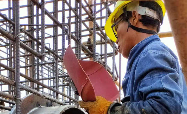 1320螺旋管廠家，給水防腐螺旋管，內徑1600mm螺旋管，螺旋焊管2400